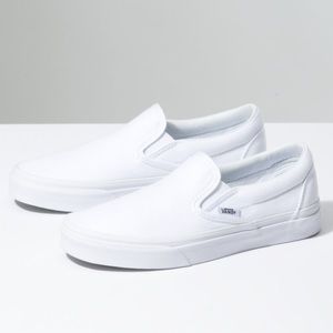 Womens Vans Classic Slip-on in white